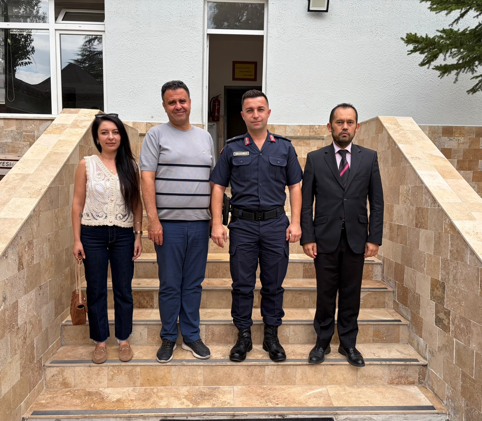 acipayam-ilce-jandarma-komutanini-ziyaret-2