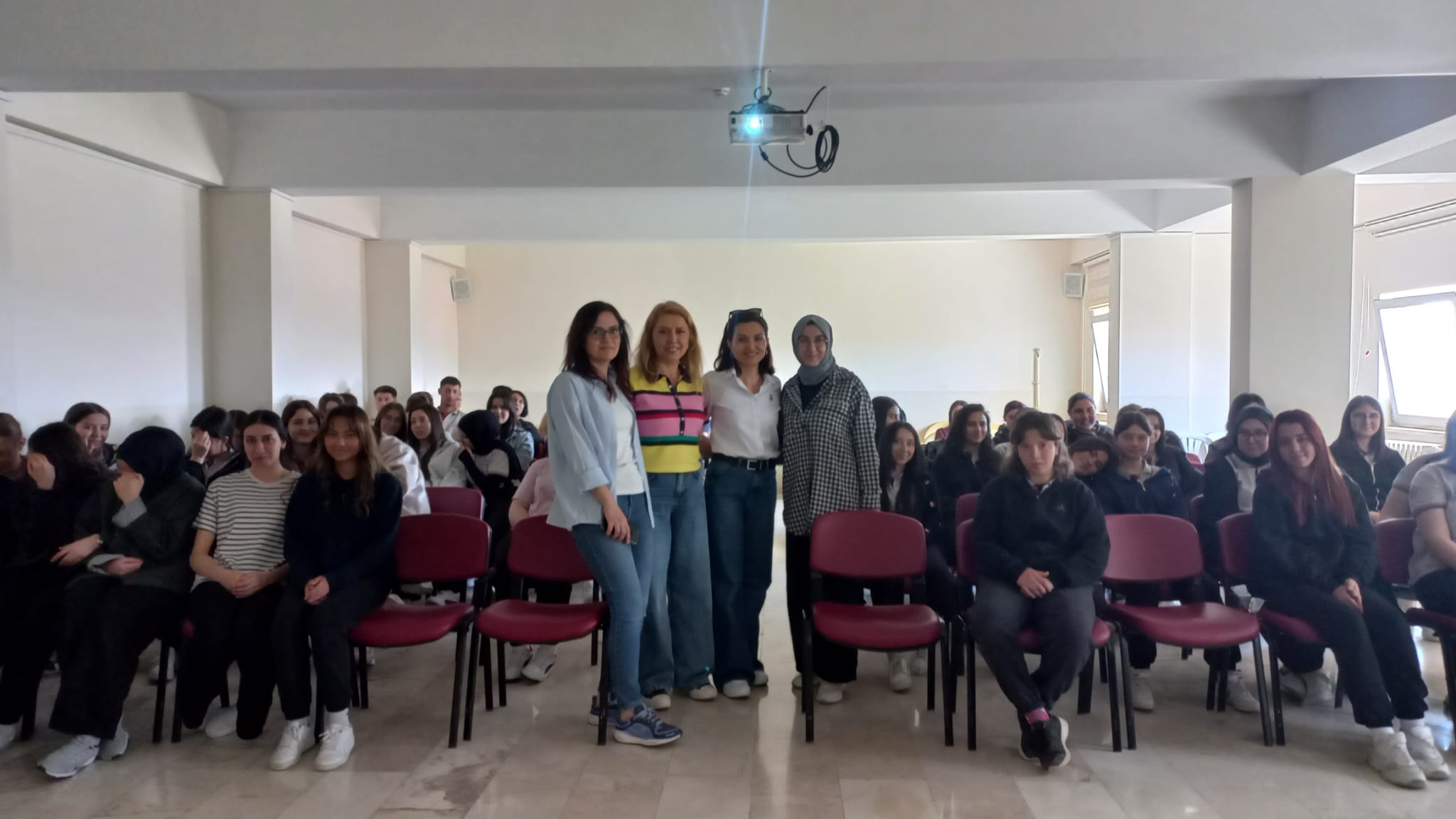 ogretim-gorevlilerimimiz-karaagac-mesleki-ve-teknik-anadolu-lisesinde