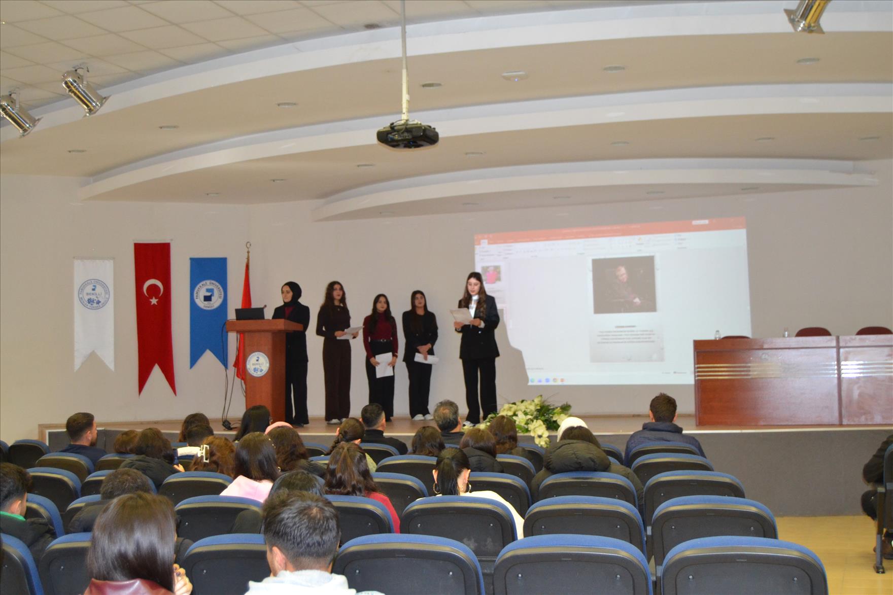 Etkinlik fotoğrafı 1