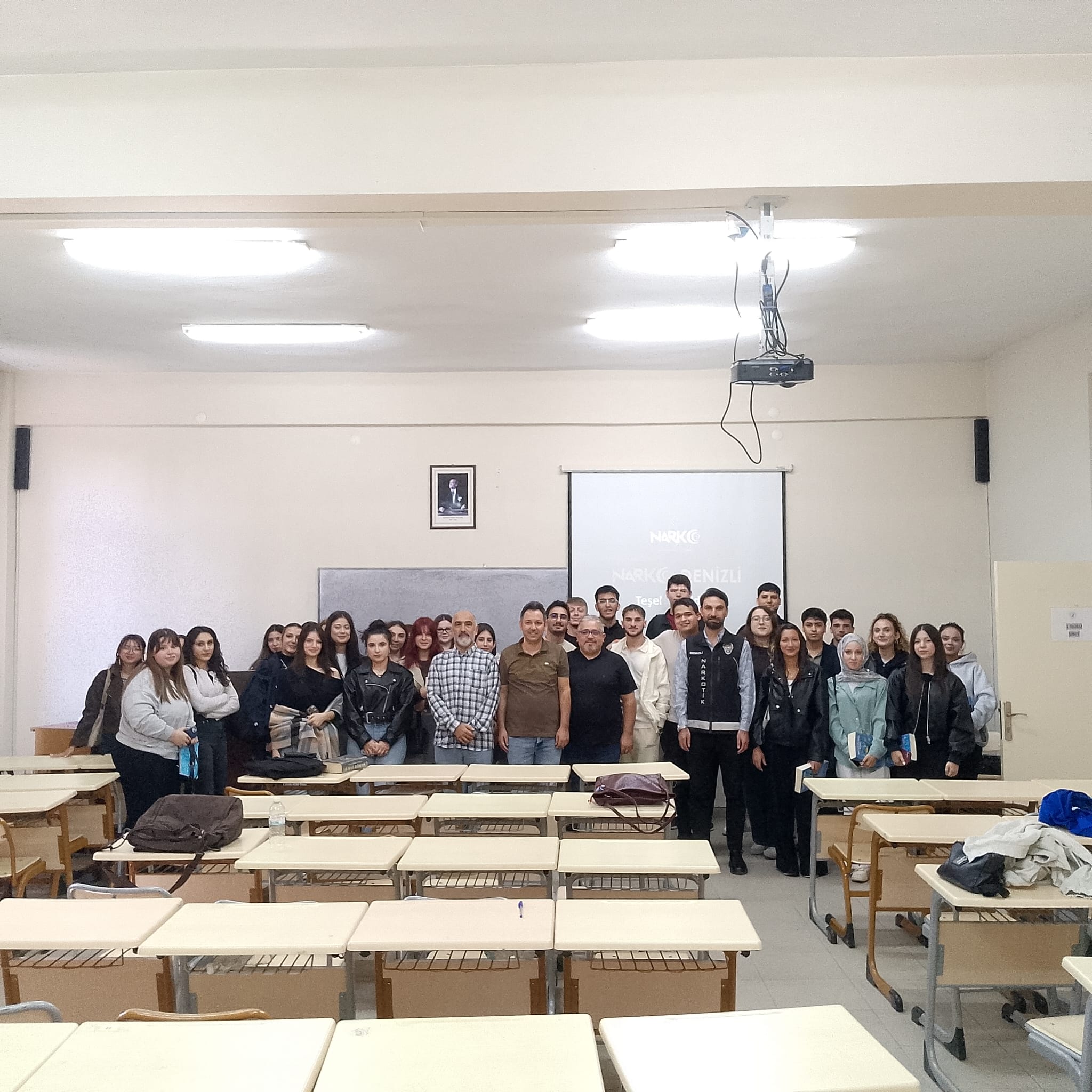 cal-myo’da-“narkotik-suclarla-mucadele-ve-farkindalik”-semineri-duzenlendi