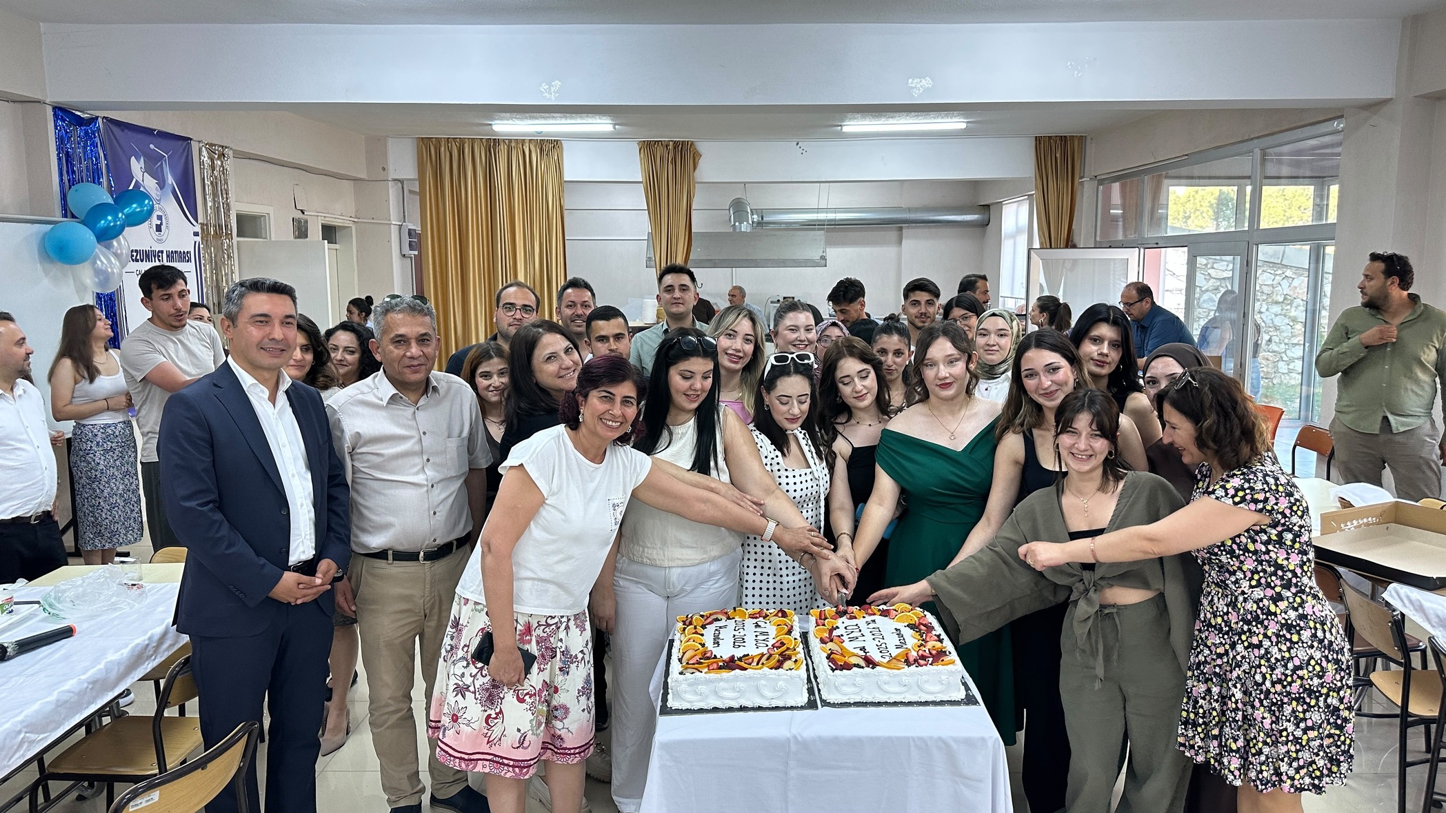 cal-myo’da-unutulmaz-veda-mezuniyet-oncesi-coskulu-kutlama