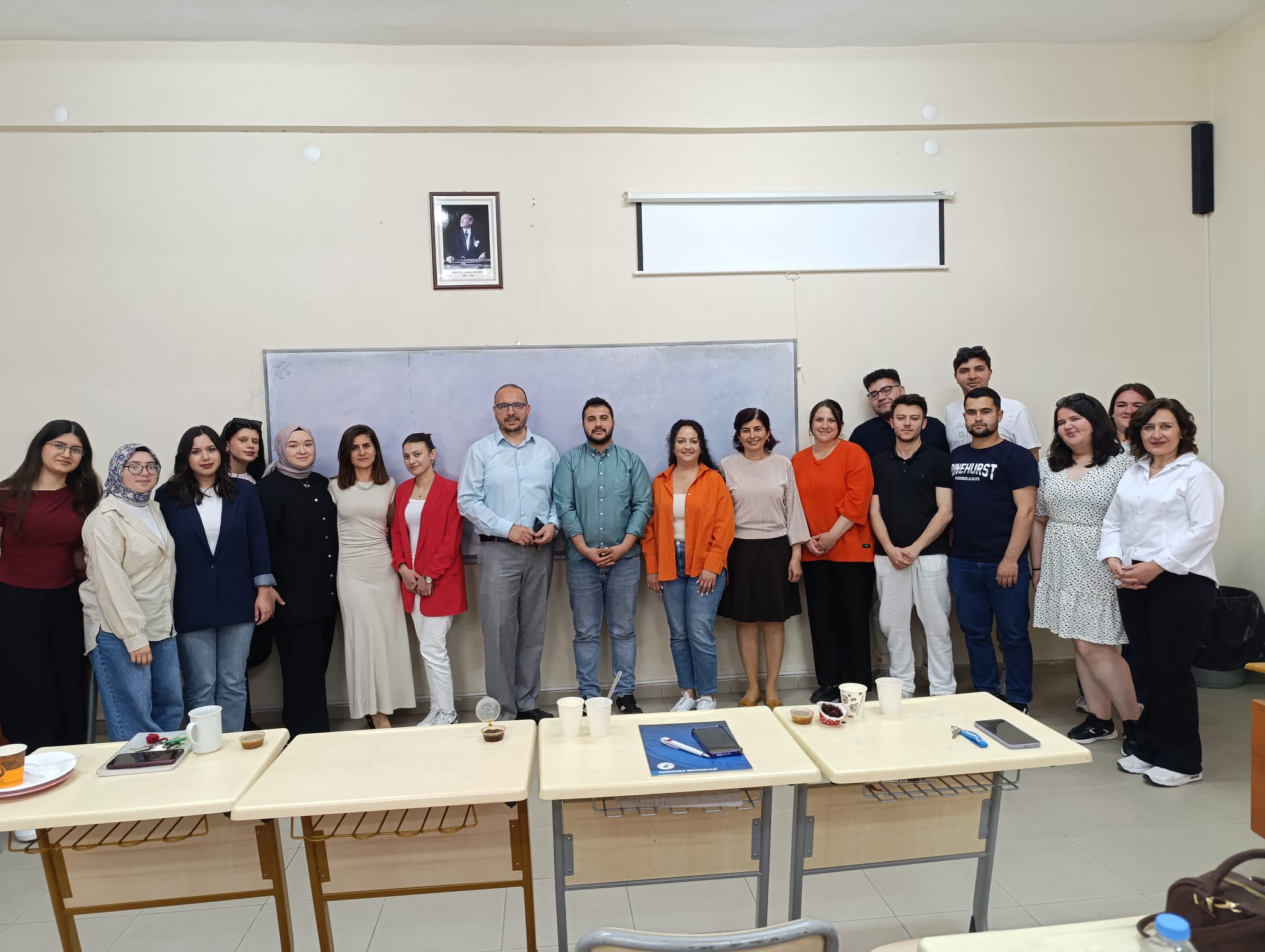 a-science-ecosystem-at-cal-vocational-school-food-technology-program-students-presented-their-graduation-projects