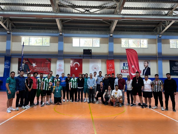 cardak’ta-kurumlar-arasi-futsal-turnuvasi