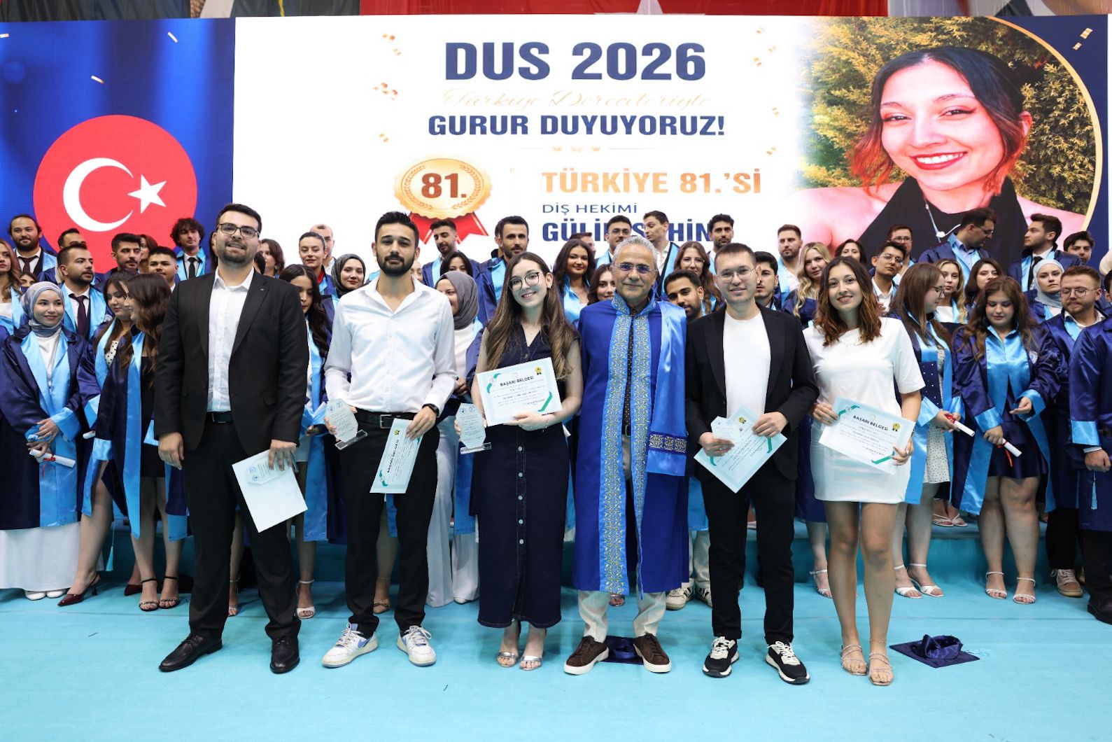 2025-2026-egitim-ogretim-yili-mezuniyet-toreninde-cifte-gurur