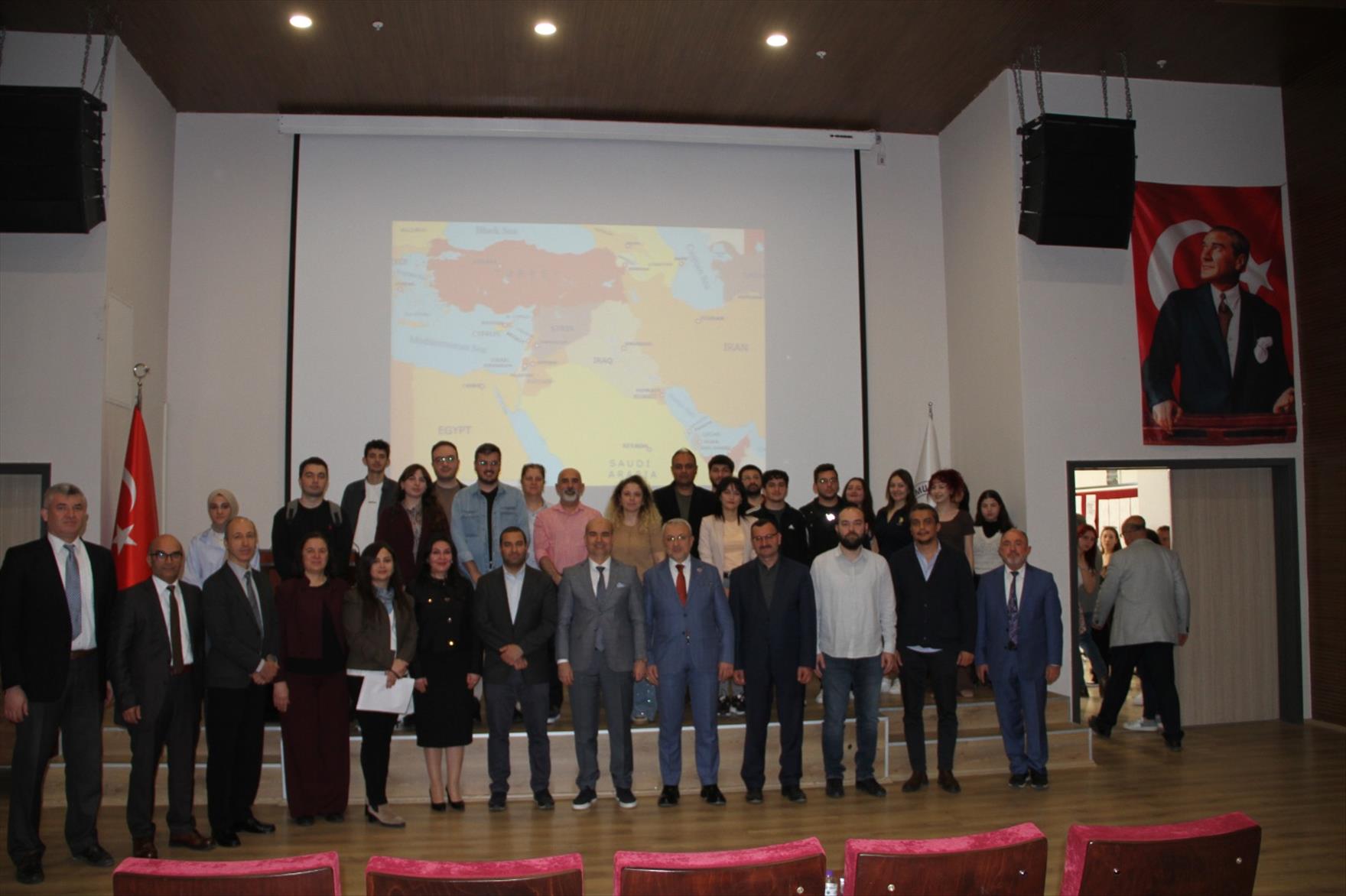 pau’de-“vekalet-savaslarindan-dogrudan-catismaya-bolgesel-guvenligin-donusumu-iran-–-israil-–-abd-savasi”-konusuldu