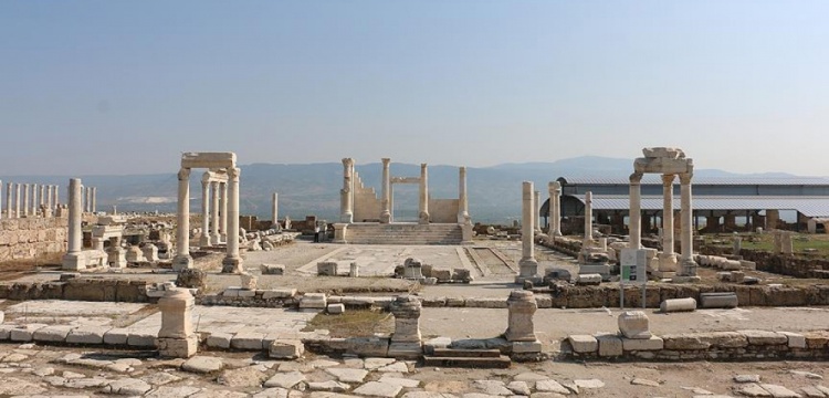 Tripolis Antik Kenti