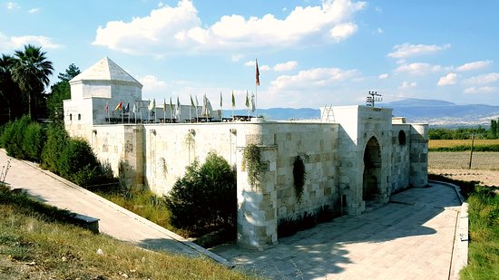 Akhan Kervansarayı