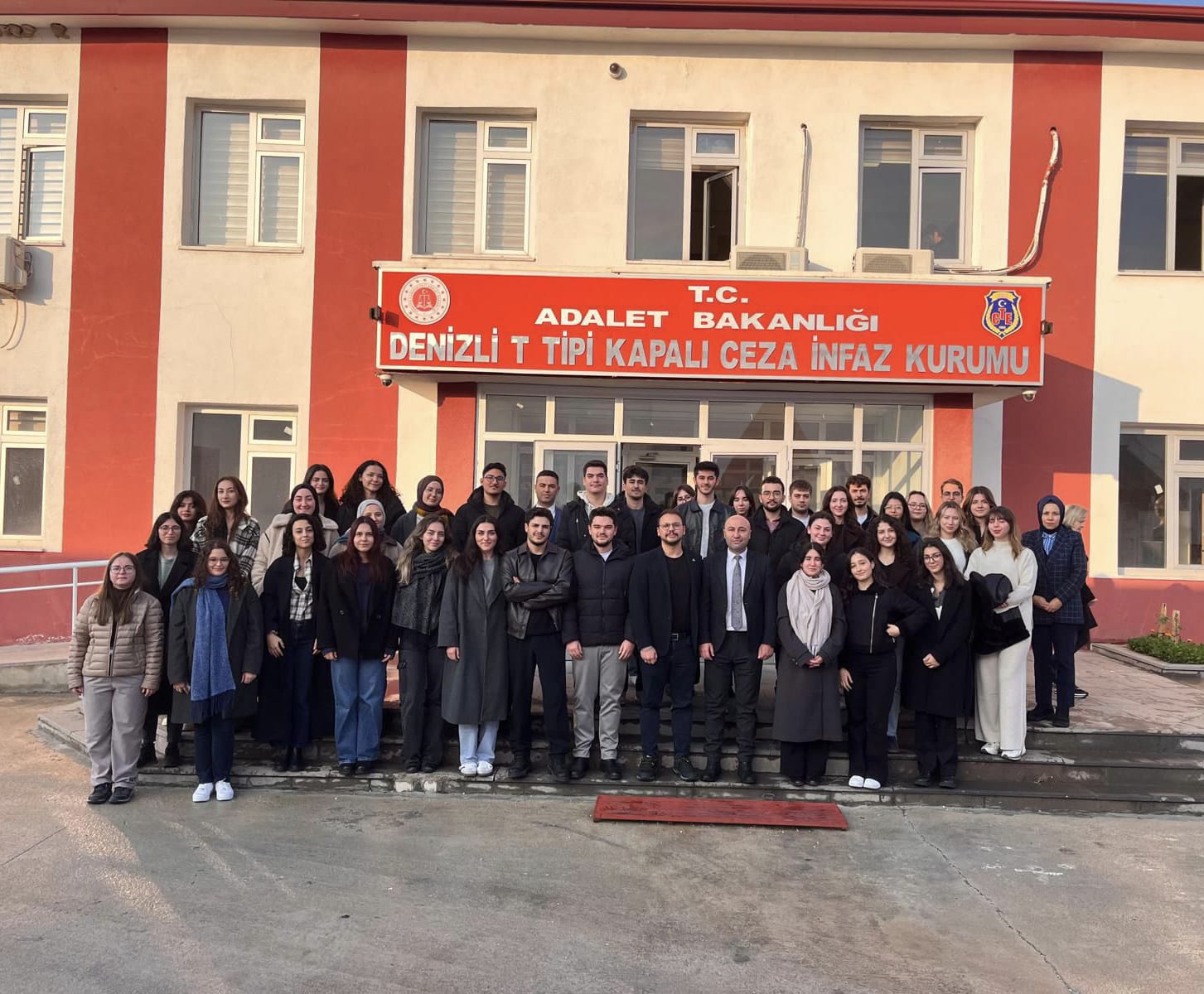 fakultemizden-denizli-ceza-infaz-kurumuna-ziyaret