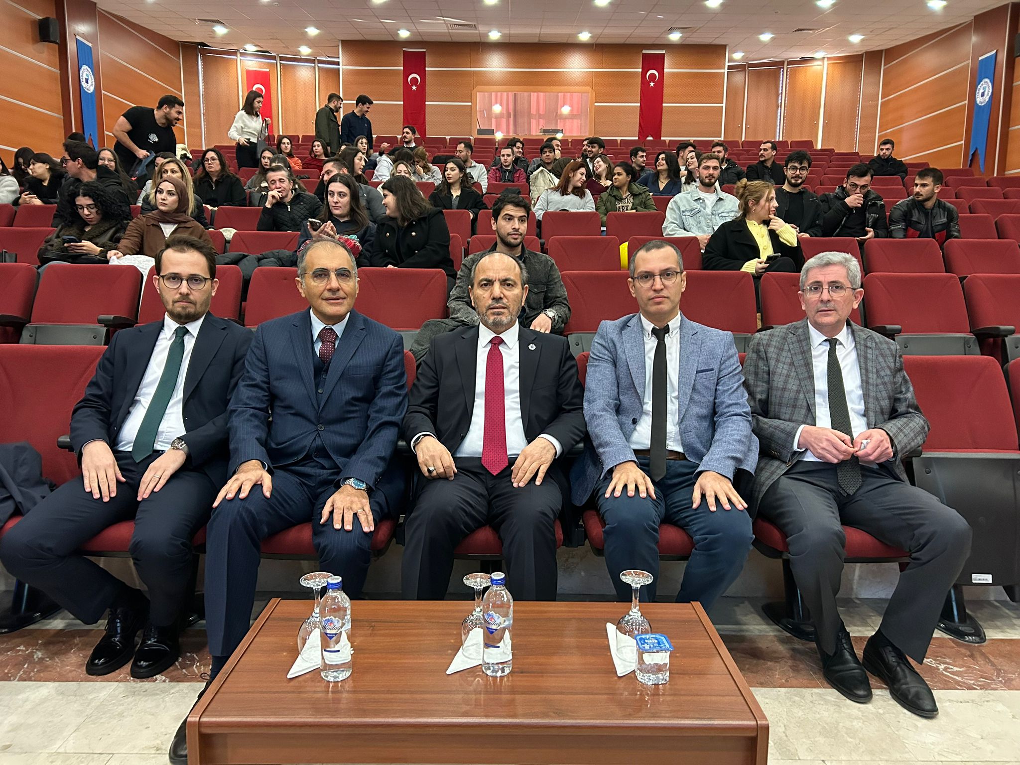 insan-haklarinda-guncel-sorunlar-konferansinin-altincisi-gerceklestirildi