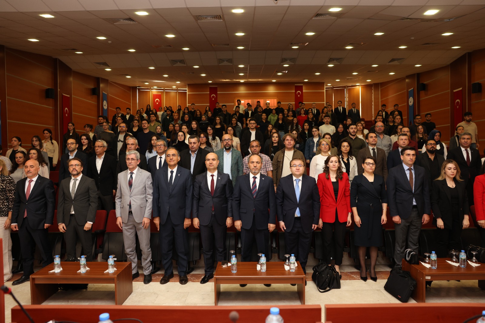 ozel-hukuk-alaninda-guncel-sorunlar-sempozyumu-gerceklestirildi