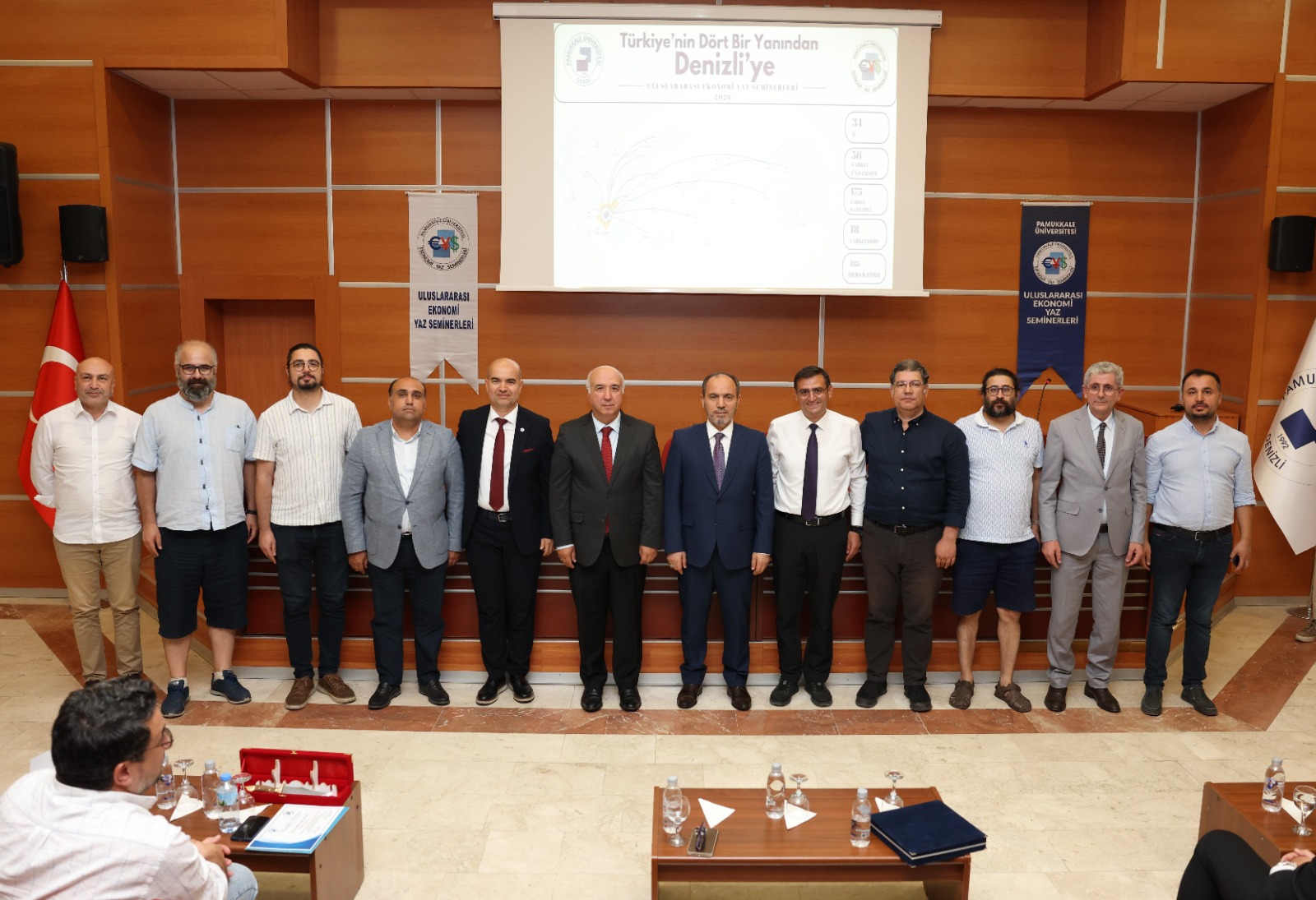 eys’26-kapanis-oturumunda-prof-dr-muhsin-kar-dunya-ekonomisinin-degisen-dinamiklerini-degerlendirdi