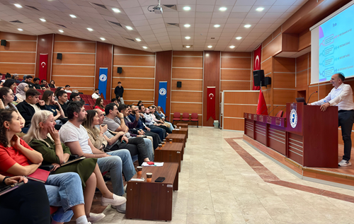 project-culture-and-funding-opportunities-discussed-at-pau-faculty-midday-seminar-series