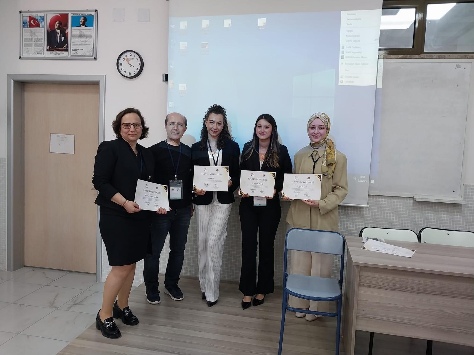 pamukkale-universitesi-ogrencileri-18-uluslararasi-egitim-yonetimi-kongresinde-yer-aldi