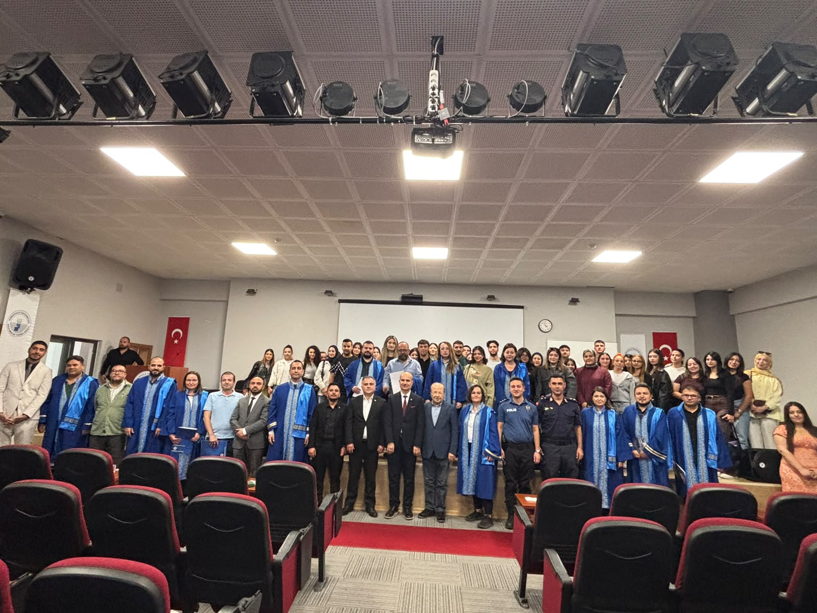 meslek-yuksekokulumuzda-akademik-acilis-dersi-ve-odul-toreni-gerceklestirildi