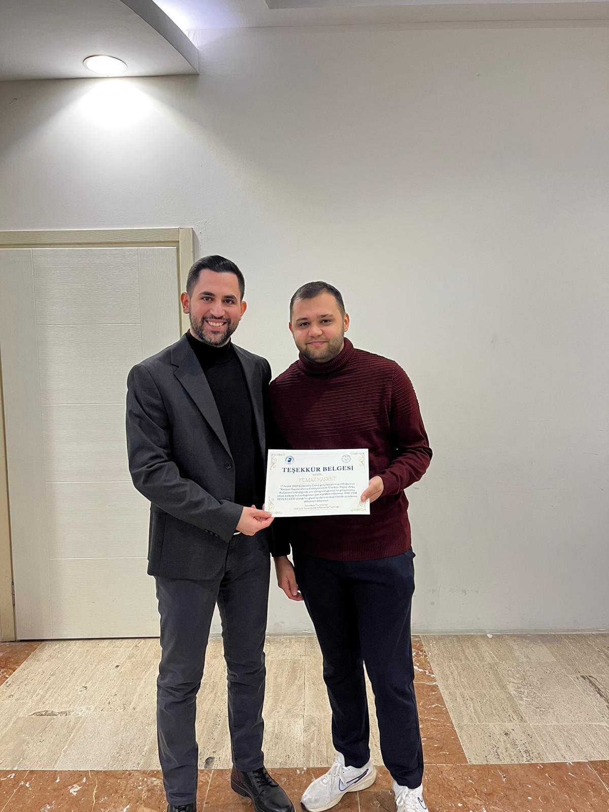 kariyer-yapilandirma-gorusmesinde-uretken-yapay-zekâ-kullanimi-uygulamali-atolye-calismasi-gerceklestirildi