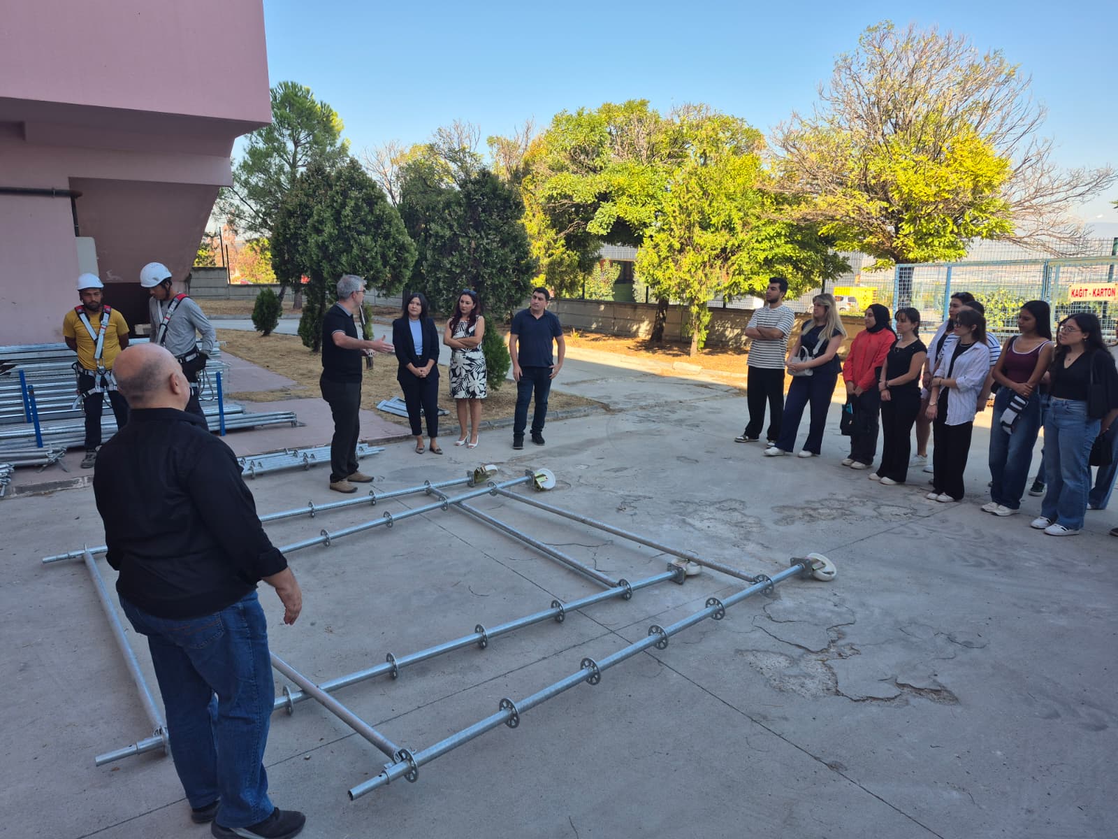 isg-programimizda-yuksekte-calisma-egitimi-kapsaminda-iskele-kurulumu-gerceklestirildi-2