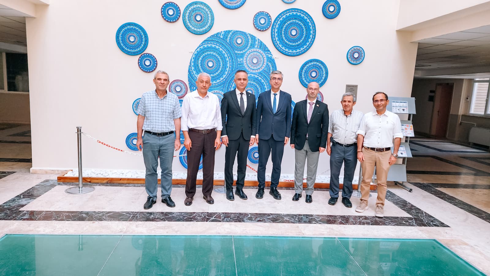 denizli-esnaf-ve-sanatkarlar-odalari-birligi’nden-desob-fakultemize-anlamli-ziyaret-2