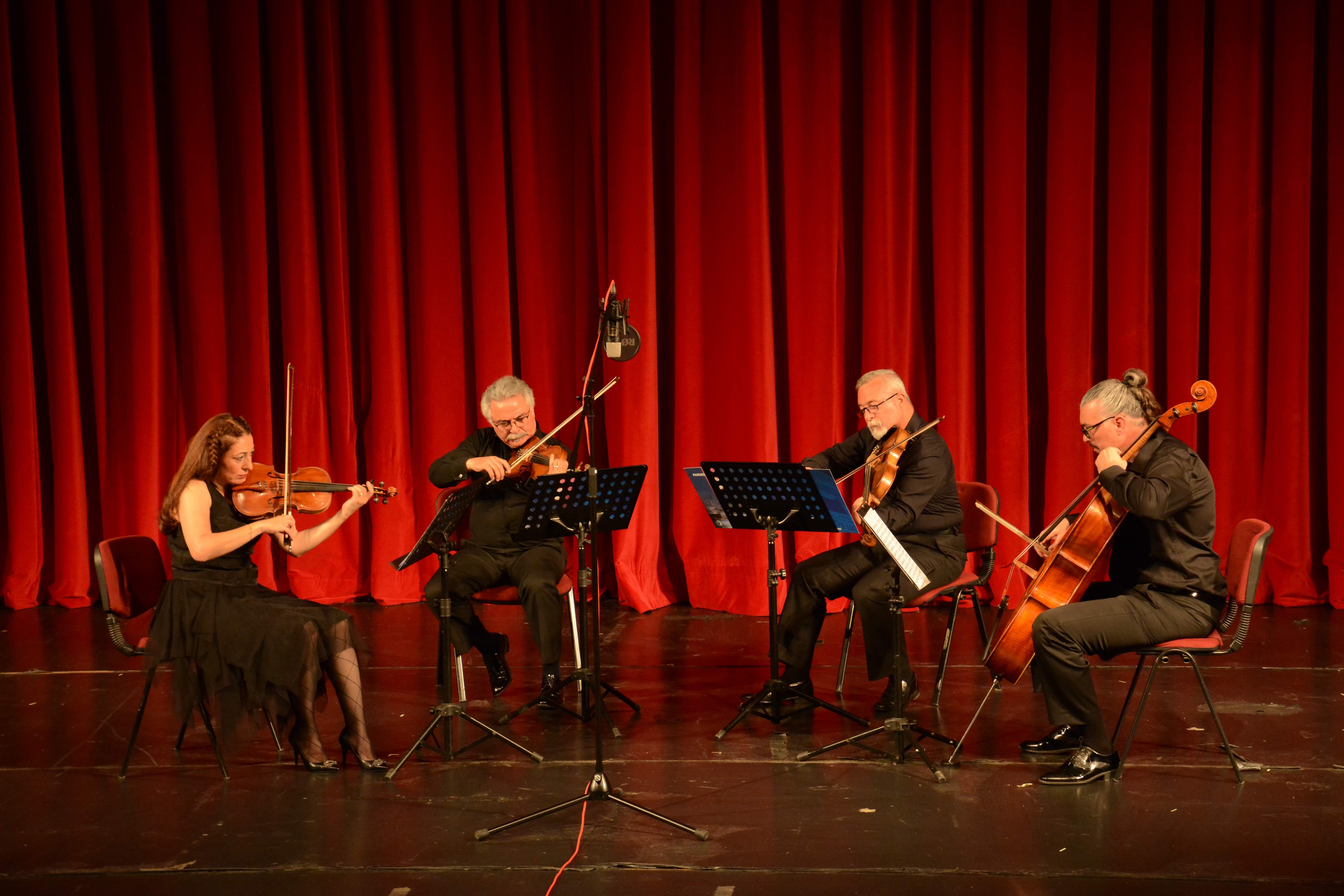 orfeus-kuartetten-sanatseverlere-klasik-muzik-ziyafeti-3