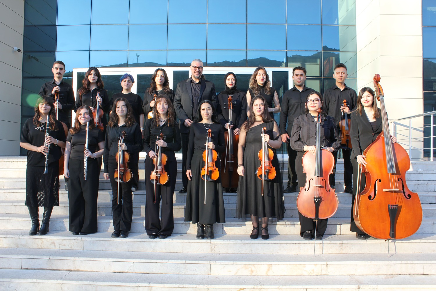 pau-genclik-oda-orkestrasi’ndan-egitim-fakultesi’nde-muzik-ziyafeti-4