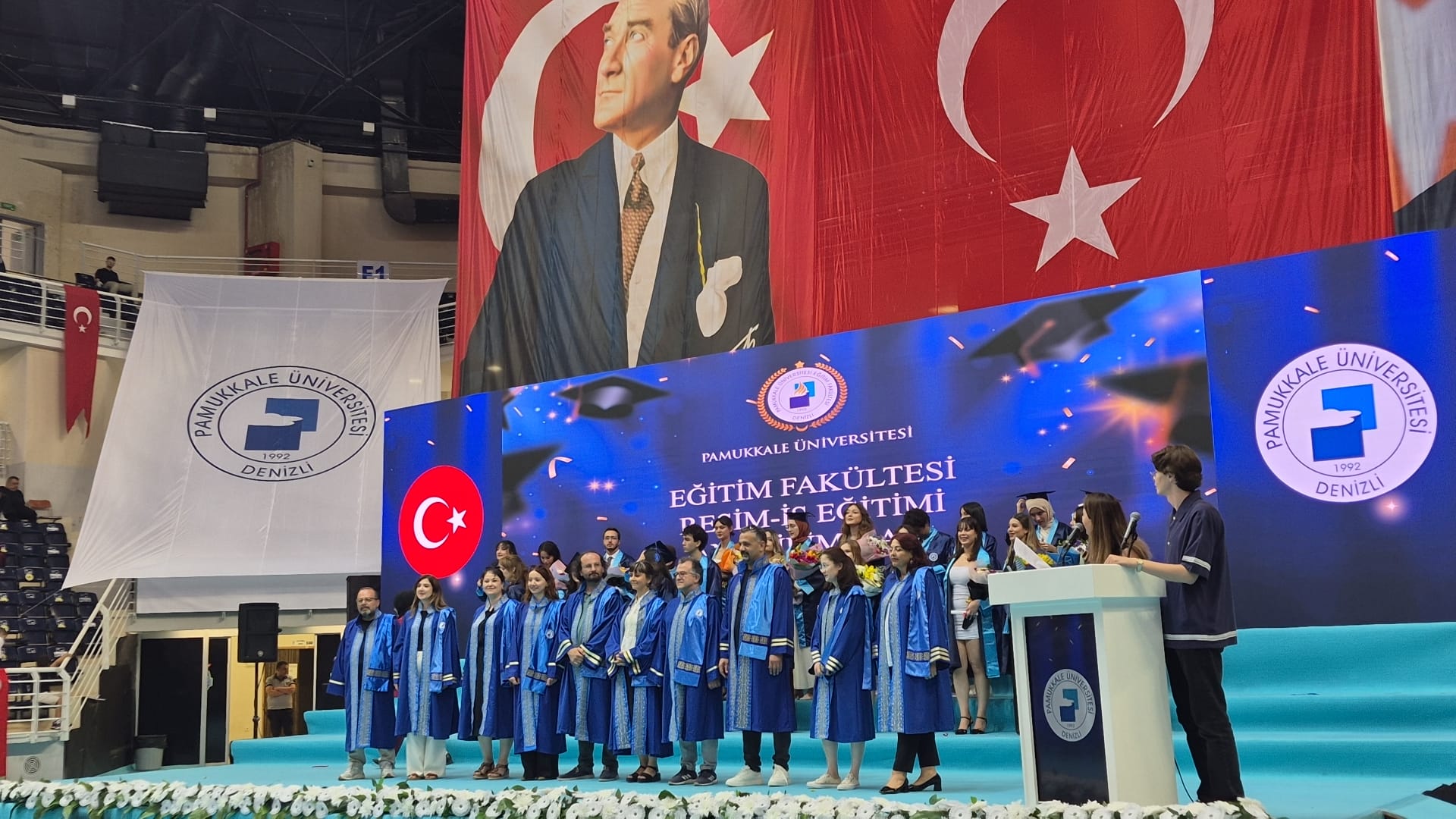 pau-department-of-art-education-celebrated-the-2025-2026-graduation-ceremony