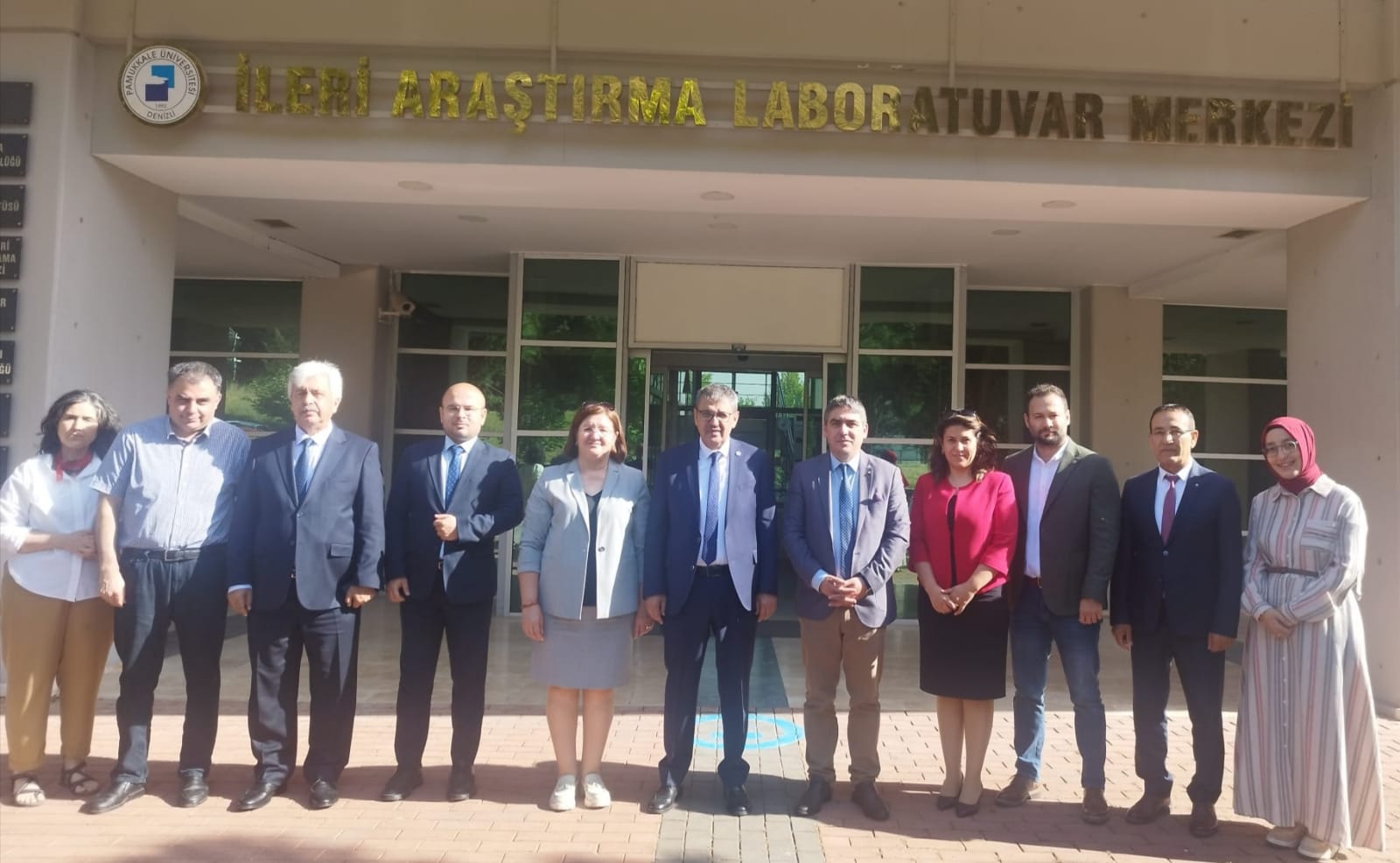 sayin-rektorumuz-prof-dr-ahmet-kutluhan-hocamiz-saglik-bilimleri-enstitumuze-ziyarette-bulundu-4