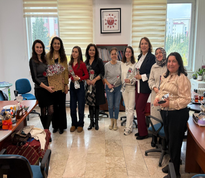 yuksekokulumuzda-24-kasim-ogretmenler-gunu-kutlandi-2