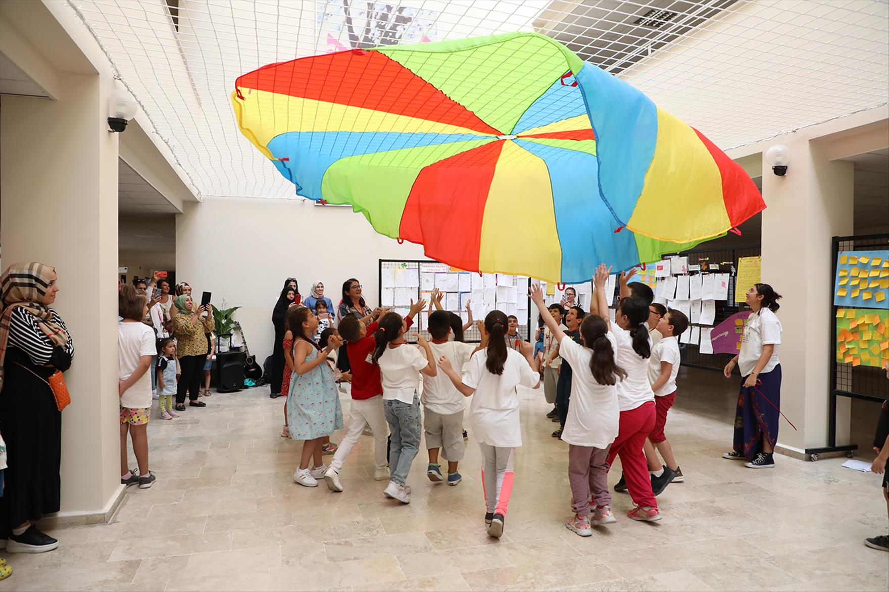 turkiyede-duzenlenen-ilk-cocuklar-icin-felsefe-kampi-tamamlandi