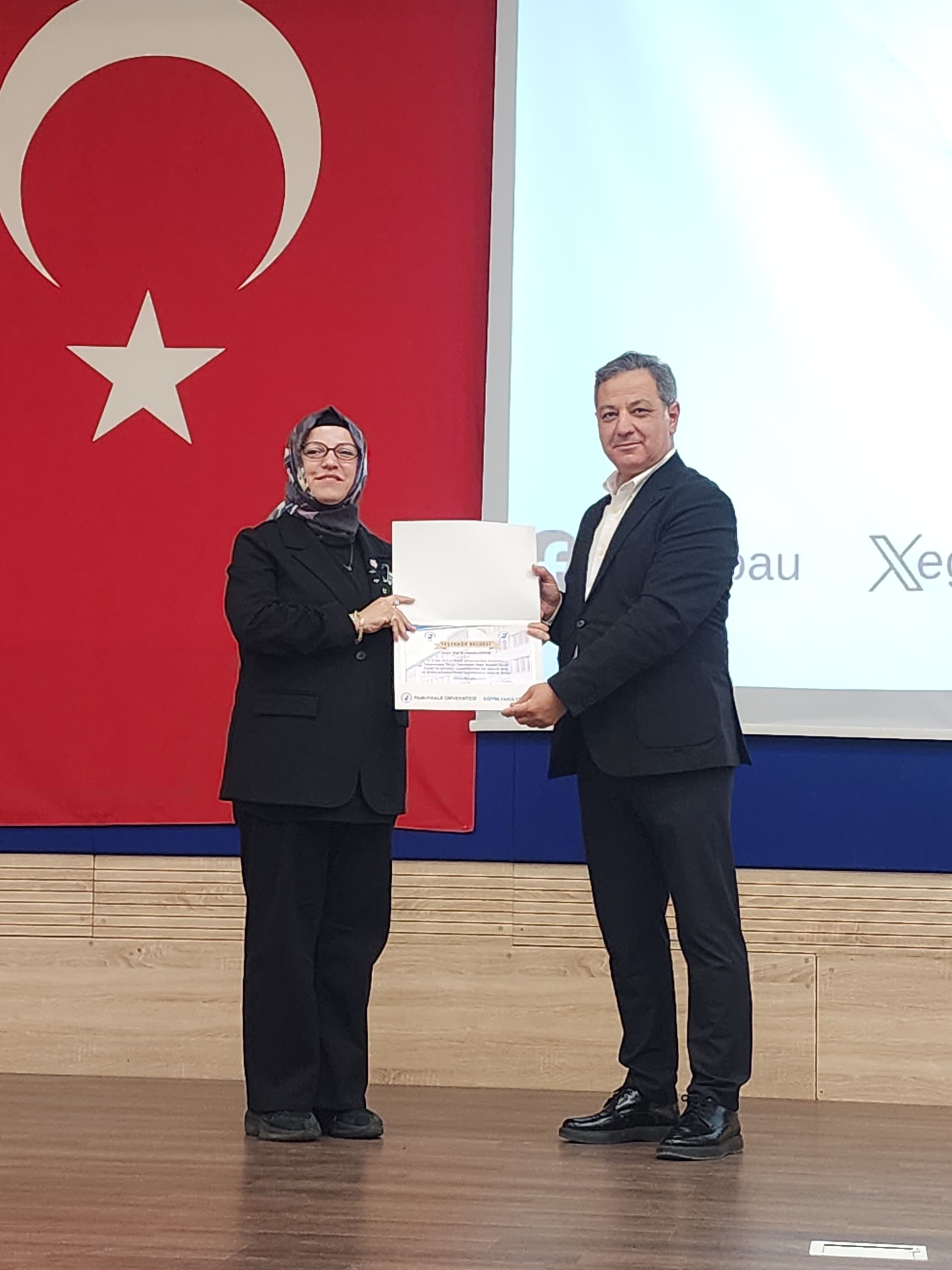 “yabancilara-turkce-ogretiminin-dunu-bugunu-yarini”-baslikli-etkinlik-gerceklestirildi