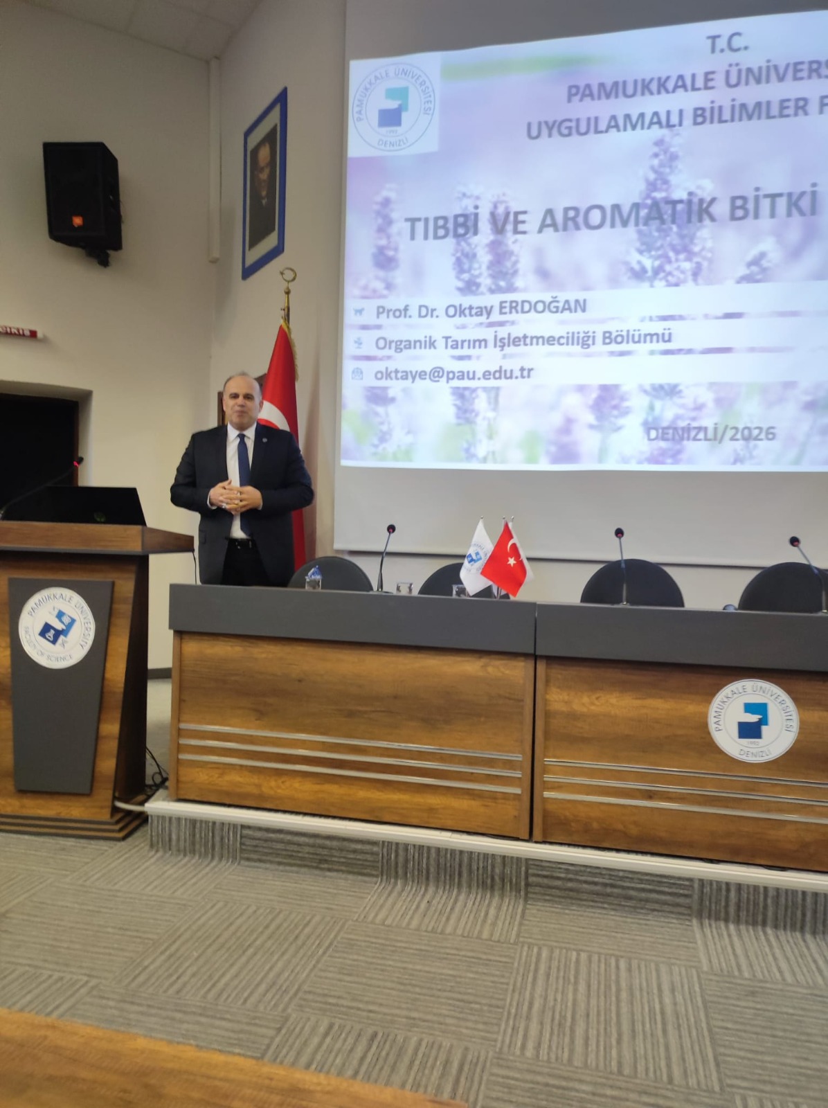ogretim-uyemiz-biyoloji-bilim-toplulugunun-proje-kapanis-torenine-katildi