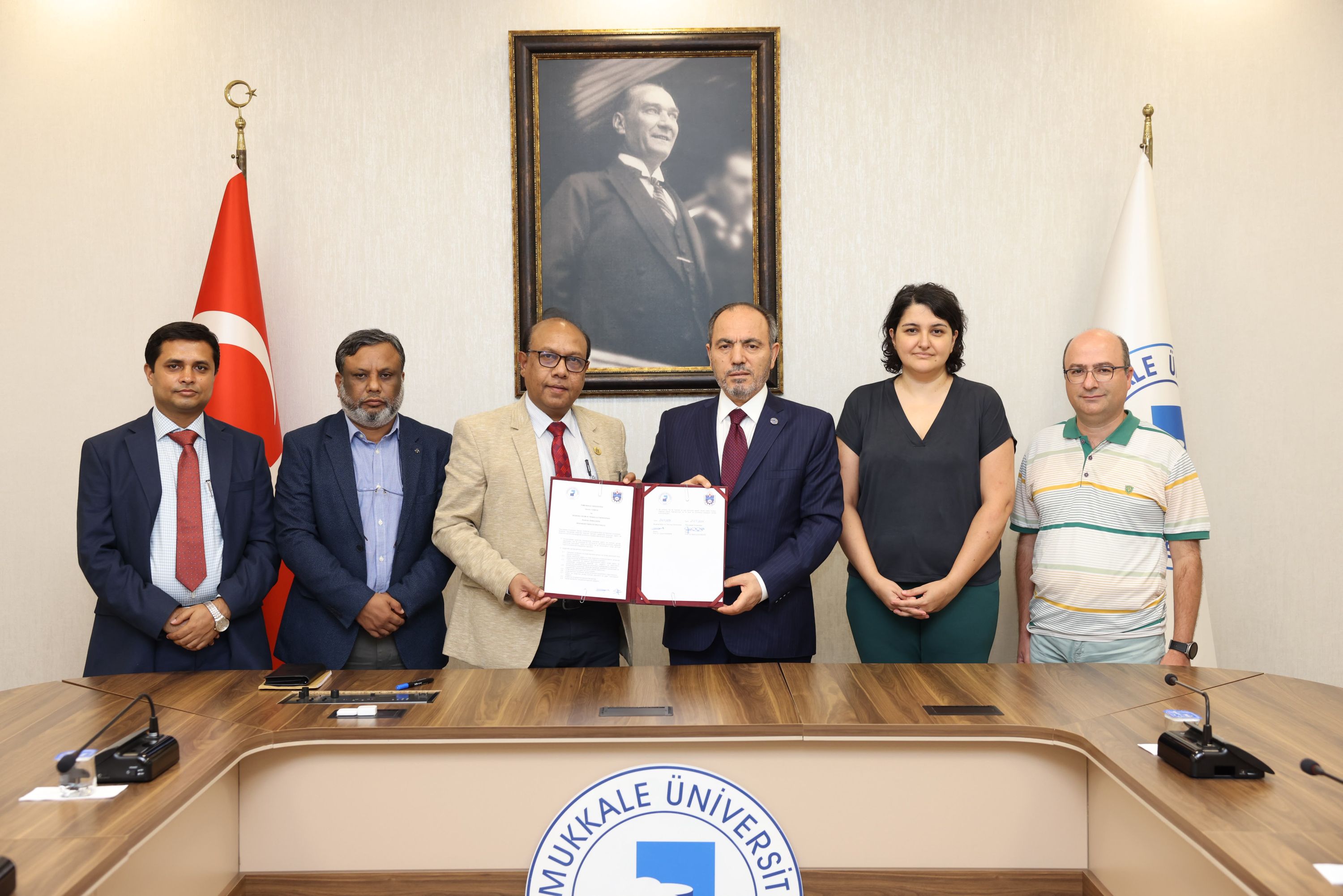 banglades-heyetinden-pamukkale-universitesi’ne-ziyaret