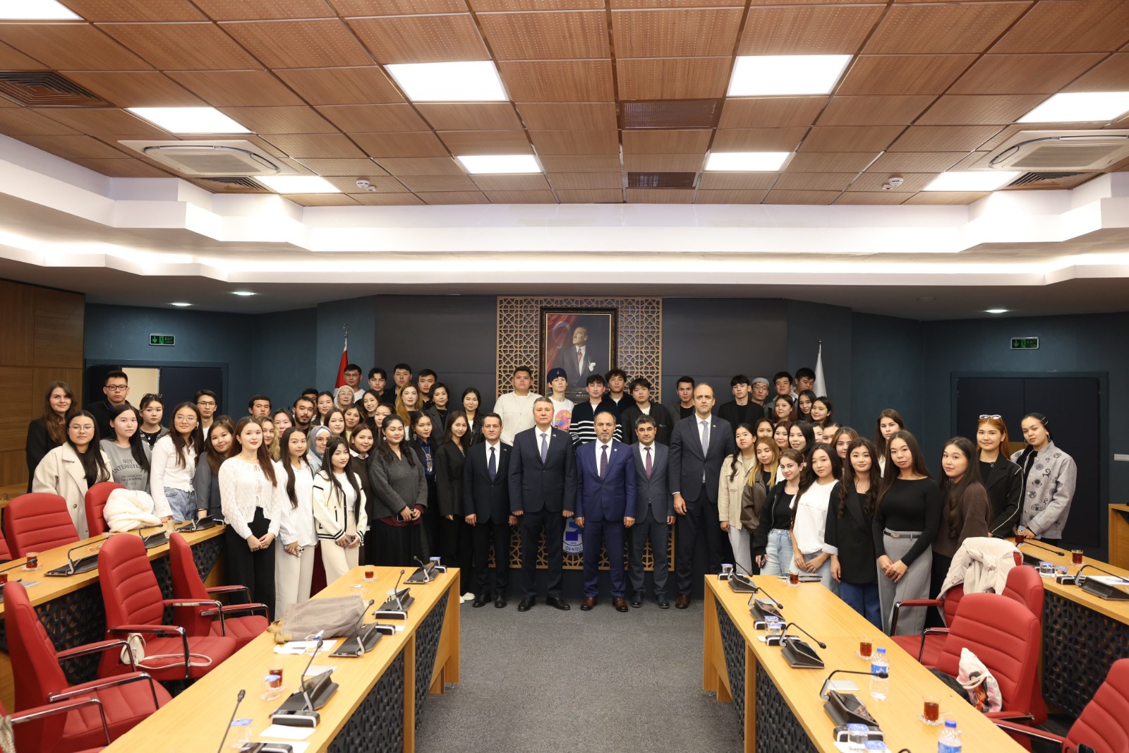 kazakistan-cumhuriyeti-izmir-baskonsolosu-bulusmasi